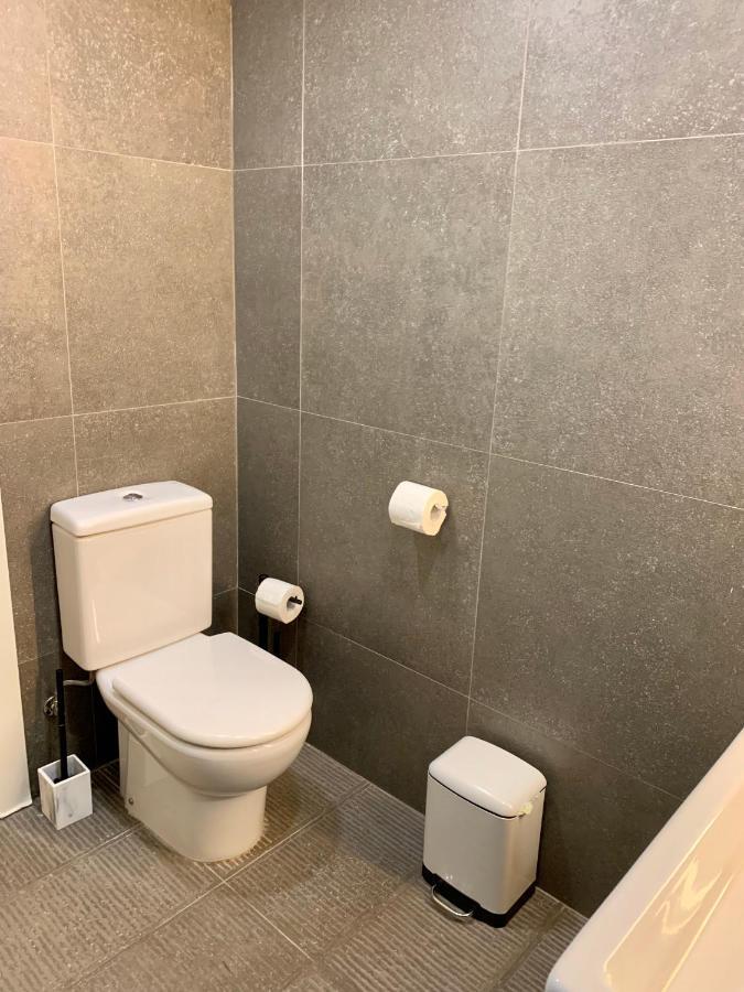 Apg Carrer Nou Atic Lägenhet Girona Exteriör bild
